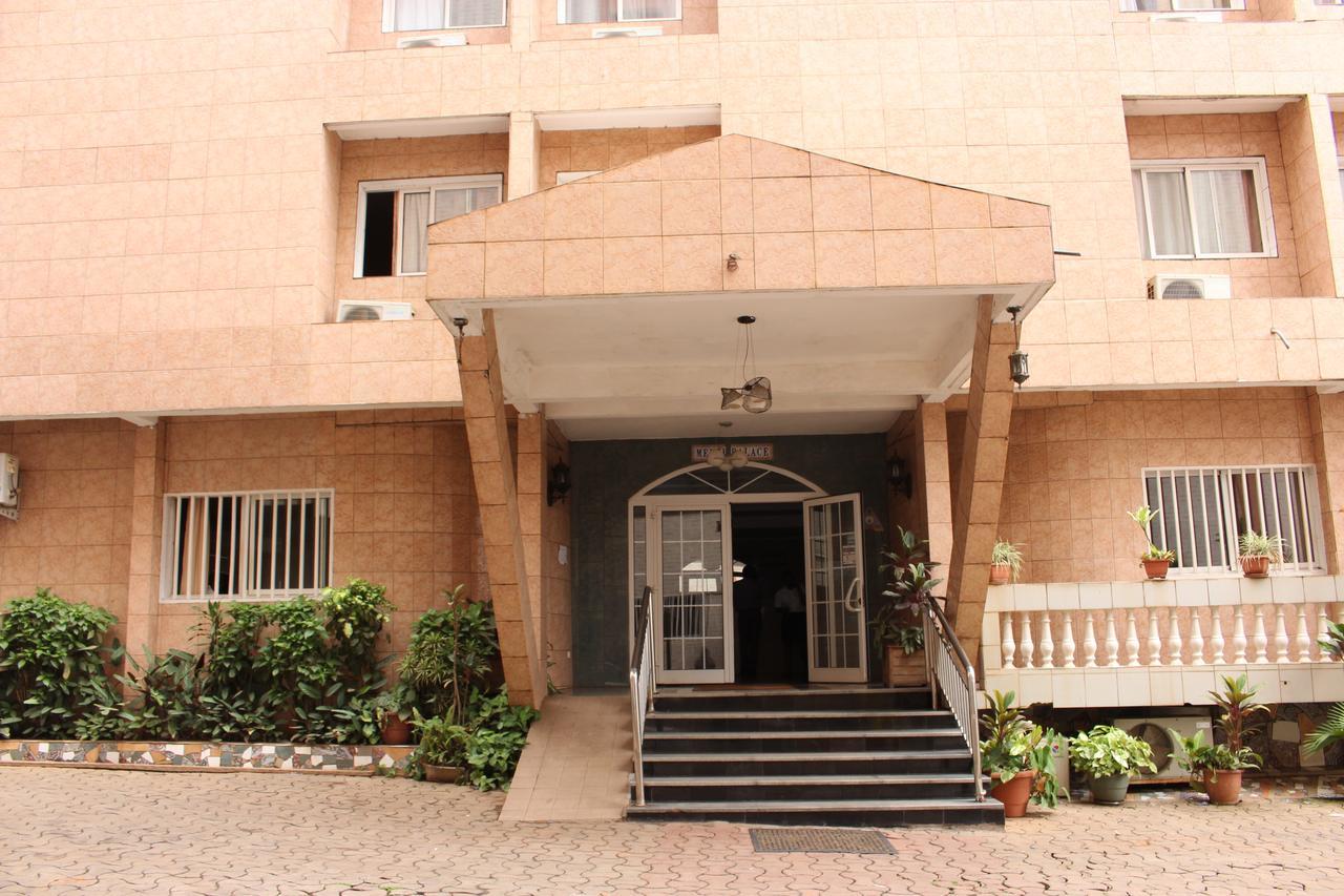 Meumi Palace Yaoundé Eksteriør bilde